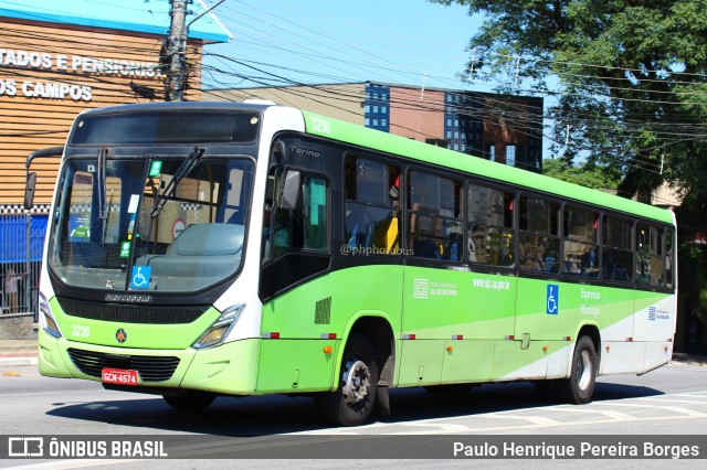 Expresso Maringá São José dos Campos 3230 na cidade de São José dos Campos, São Paulo, Brasil, por Paulo Henrique Pereira Borges. Número da foto: #11302895.
