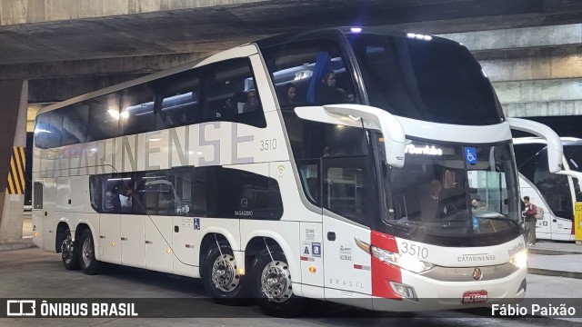Auto Viação Catarinense 3510 na cidade de Curitiba, Paraná, Brasil, por Fábio Paixão. Número da foto: #11301336.