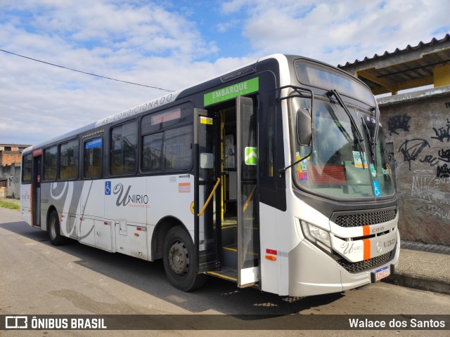 UniRio Transportes RJ 228.039 na cidade de Belford Roxo, Rio de Janeiro, Brasil, por Walace dos Santos. Número da foto: #11300699.