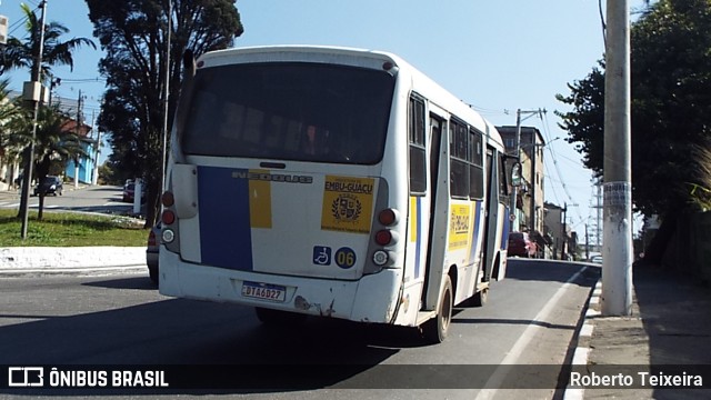 Transporte Alternativo de Embu-Guaçu 06 na cidade de Itapecerica da Serra, São Paulo, Brasil, por Roberto Teixeira. ID da foto: 11302038.