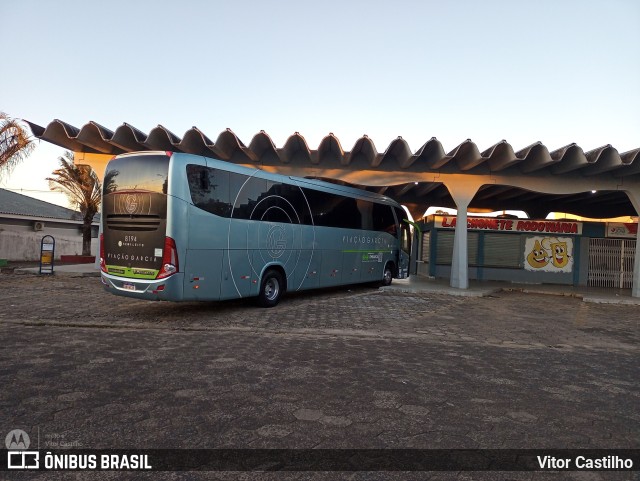 Viação Garcia 8194 na cidade de Figueira, Paraná, Brasil, por Vitor Castilho. ID da foto: 11301867.