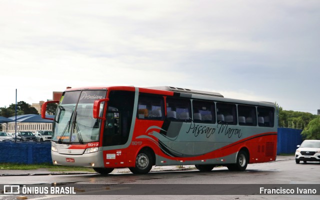 Empresa de Ônibus Pássaro Marron 5017 na cidade de São Paulo, São Paulo, Brasil, por Francisco Ivano. ID da foto: 11305722.