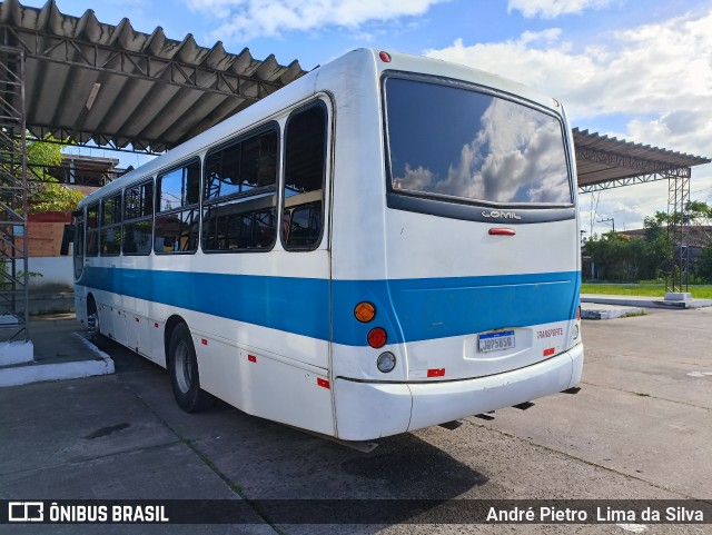 Ônibus Particulares na cidade de São Sebastião do Passé, Bahia, Brasil, por André Pietro Lima da Silva. Número da foto: #11303952.