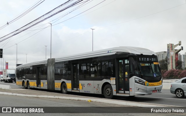 Viação Metrópole Paulista - Zona Leste 3 1144 na cidade de São Paulo, São Paulo, Brasil, por Francisco Ivano. Número da foto: #11306270.