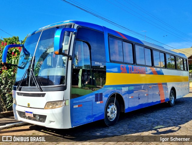 SK Turismo 1001 na cidade de Marques de Souza, Rio Grande do Sul, Brasil, por Igor Scherner. ID da foto: 11308287.