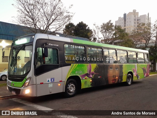 Viação Garcia 81168 na cidade de Rolândia, Paraná, Brasil, por Andre Santos de Moraes. ID da foto: 11309328.