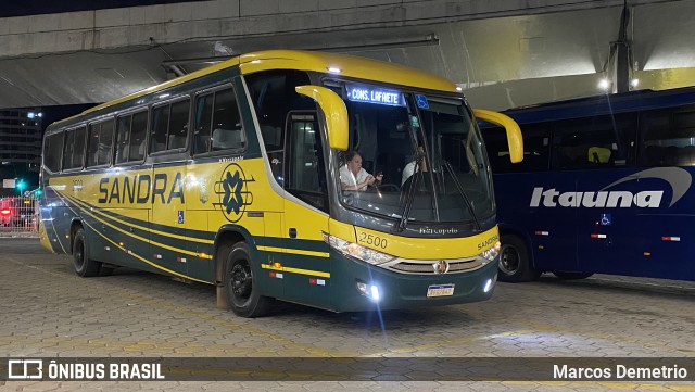Viação Sandra 2500 na cidade de Belo Horizonte, Minas Gerais, Brasil, por Marcos Demetrio. Número da foto: #11314460.