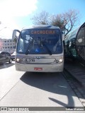 Expresso Azul JL316 na cidade de Curitiba, Paraná, Brasil, por Lohan Mariano. Número da foto: #11313009.
