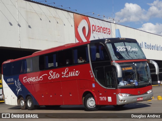 Expresso São Luiz 7070 na cidade de Goiânia, Goiás, Brasil, por Douglas Andrez. Número da foto: #11316180.