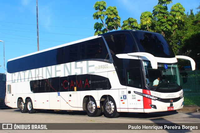 Auto Viação Catarinense 319300 na cidade de São Paulo, São Paulo, Brasil, por Paulo Henrique Pereira Borges. Número da foto: #11316846.