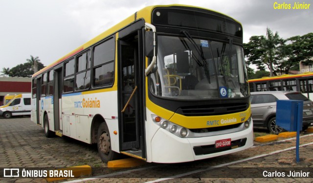 HP Transportes Coletivos 20502 na cidade de Goiânia, Goiás, Brasil, por Carlos Júnior. Número da foto: #11318780.