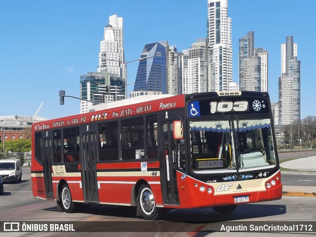 QC - Transportes Quirno Costa S.A.C.E.I. 44 na cidade de Ciudad Autónoma de Buenos Aires, Argentina, por Agustin SanCristobal1712. Número da foto: #11319470.