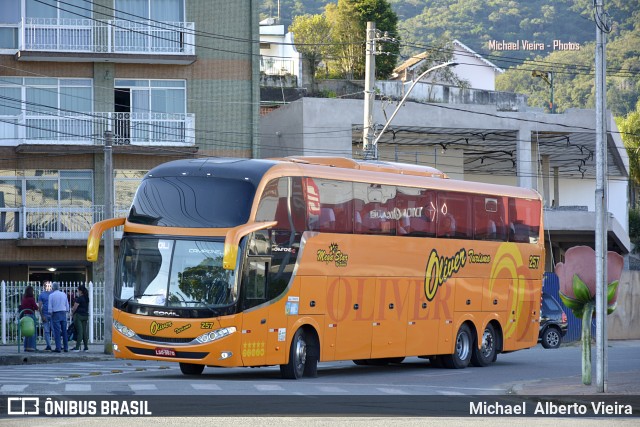 Oliver Turismo 257 na cidade de Poços de Caldas, Minas Gerais, Brasil, por Michael  Alberto Vieira. ID da foto: 11319295.