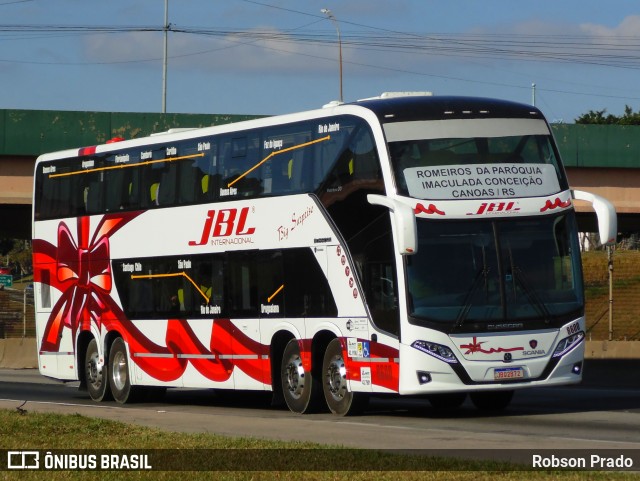 JBL Turismo 8600 na cidade de São José dos Campos, São Paulo, Brasil, por Robson Prado. ID da foto: 11321544.