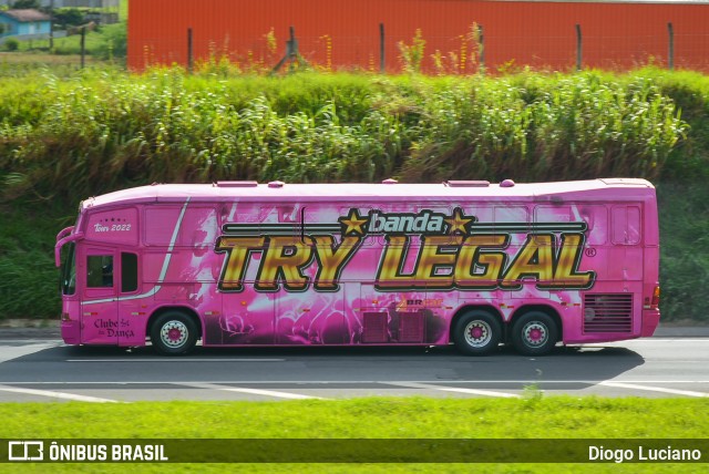 Banda Try Legal 8137 na cidade de Joinville, Santa Catarina, Brasil, por Diogo Luciano. Número da foto: #11321618.