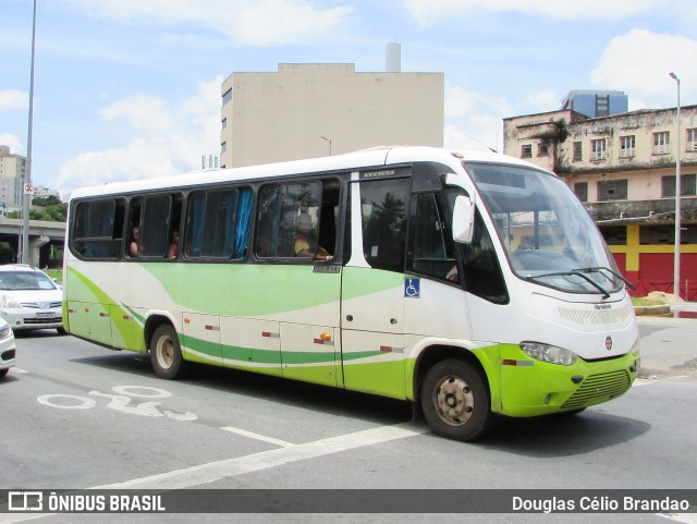 Ônibus Particulares 9J06 na cidade de Belo Horizonte, Minas Gerais, Brasil, por Douglas Célio Brandao. ID da foto: 11253709.