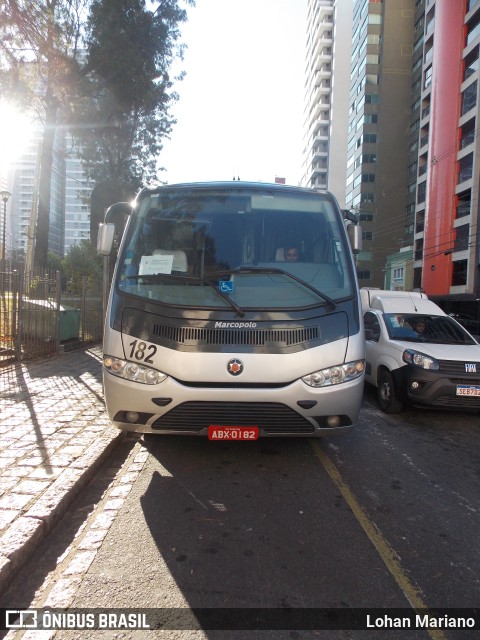 Abba Tur 182 na cidade de Curitiba, Paraná, Brasil, por Lohan Mariano. ID da foto: 11255909.