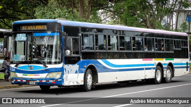 Inversiones La Tapachula 280 na cidade de Mata Redonda, San José, San José, Costa Rica, por Andrés Martínez Rodríguez. Número da foto: #11255027.