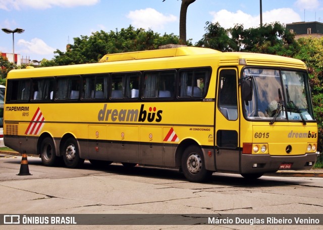 Viação Itapemirim 6015 na cidade de São Paulo, São Paulo, Brasil, por Márcio Douglas Ribeiro Venino. ID da foto: 11258818.