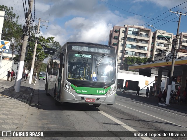 Viação Santa Brígida 1 1668 na cidade de São Paulo, São Paulo, Brasil, por Rafael Lopes de Oliveira. Número da foto: #11258358.