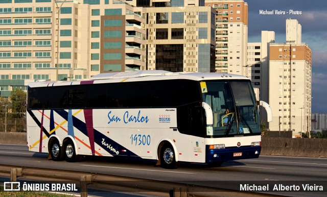 San Carlos Turismo 19300 na cidade de Barueri, São Paulo, Brasil, por Michael  Alberto Vieira. Número da foto: #11261461.