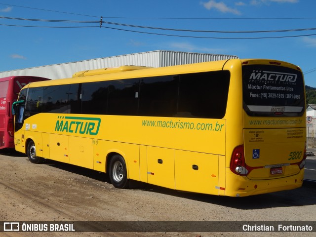 Mactur 5200 na cidade de Juiz de Fora, Minas Gerais, Brasil, por Christian  Fortunato. Número da foto: #11263325.