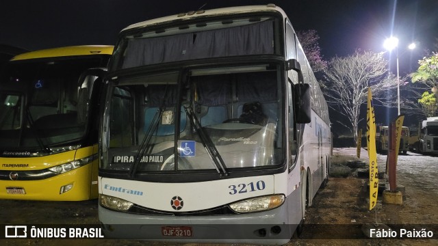 Emtram 3210 na cidade de Manhuaçu, Minas Gerais, Brasil, por Fábio Paixão. Número da foto: #11263020.