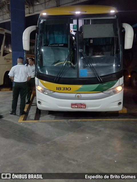 Empresa Gontijo de Transportes 18310 na cidade de Petrolina, Pernambuco, Brasil, por Espedito de Brito Gomes. Número da foto: #11322262.