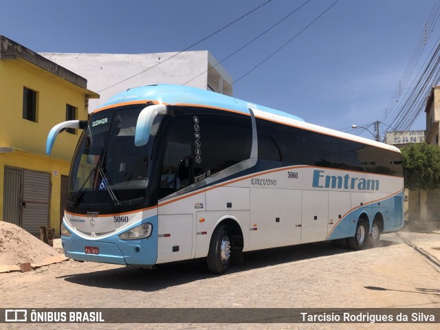 Emtram 5060 na cidade de Seabra, Bahia, Brasil, por Tarcisio Rodrigues da Silva. Número da foto: #11346054.