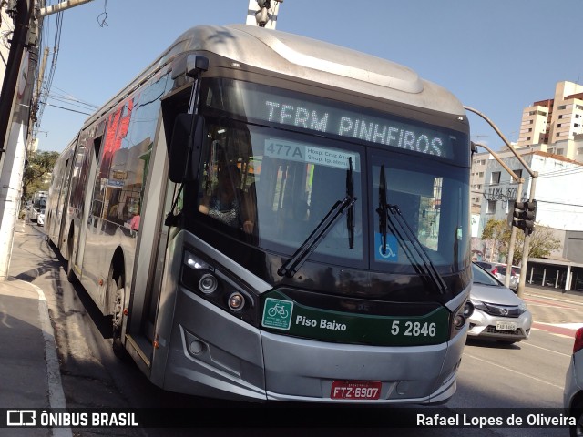 Via Sudeste Transportes S.A. 5 2846 na cidade de São Paulo, São Paulo, Brasil, por Rafael Lopes de Oliveira. Número da foto: #11345683.