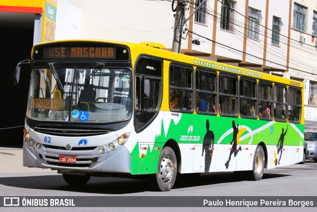 Viação Dedo de Deus 62 na cidade de Teresópolis, Rio de Janeiro, Brasil, por Paulo Henrique Pereira Borges. Número da foto: #11352767.