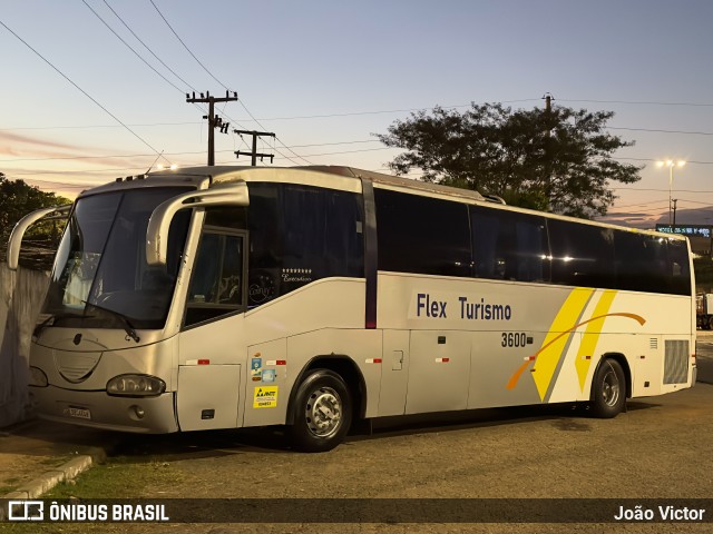 Flex Turismo 3600 na cidade de Teresina, Piauí, Brasil, por João Victor. ID da foto: 11353290.