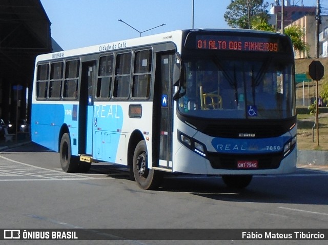 Viação Real - Varginha 7060 na cidade de Varginha, Minas Gerais, Brasil, por Fábio Mateus Tibúrcio. Número da foto: #11358684.