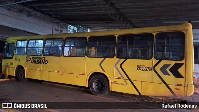 Pruden Express 1325 na cidade de Presidente Prudente, São Paulo, Brasil, por Rafael Rodenas. Número da foto: #11357347.