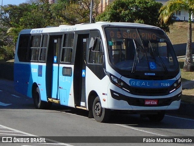 Viação Real - Varginha 7180 na cidade de Varginha, Minas Gerais, Brasil, por Fábio Mateus Tibúrcio. ID da foto: 11356761.