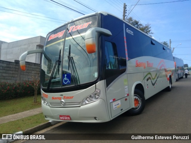 Sany Tour 8300 na cidade de Atibaia, São Paulo, Brasil, por Guilherme Esteves Peruzzi. Número da foto: #11360195.