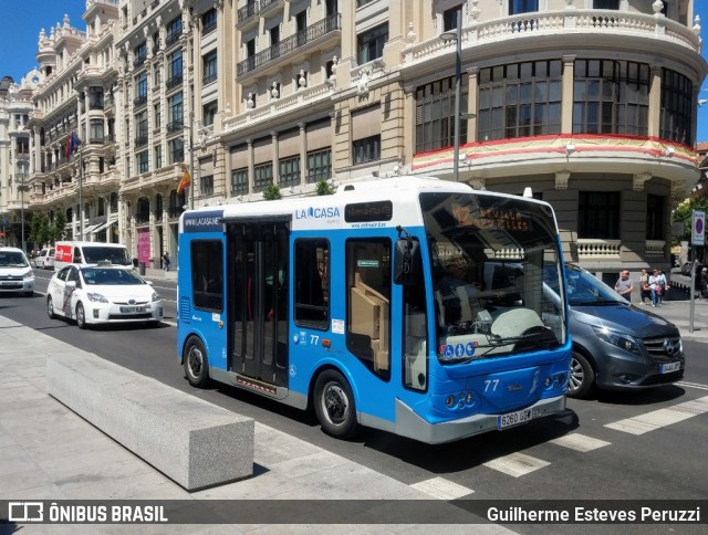 EMT Madrid - Empresa Municipal de Transportes de Madrid 77 na cidade de Madrid, Madrid, Madrid, Espanha, por Guilherme Esteves Peruzzi. Número da foto: #11360330.