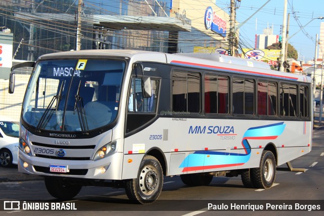 Auto Viação MM Souza Turismo 23005 na cidade de Piracicaba, São Paulo, Brasil, por Paulo Henrique Pereira Borges. ID da foto: 11362950.