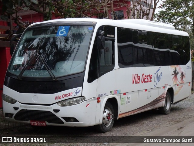 Vila Oeste Tur Agência de Viagens e Turismo 6659 na cidade de Itapoá, Santa Catarina, Brasil, por Gustavo Campos Gatti. ID da foto: 11361385.