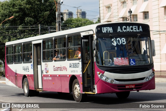 Guajará AI-30807 na cidade de Belém, Pará, Brasil, por Fabio Soares. ID da foto: 11362299.