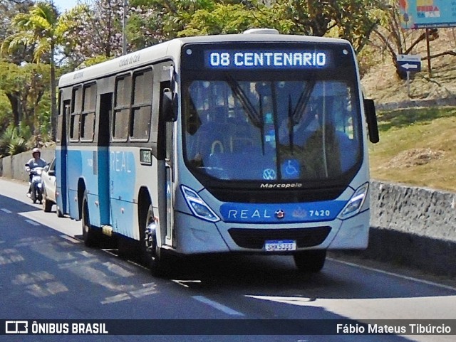 Viação Real - Varginha 7420 na cidade de Varginha, Minas Gerais, Brasil, por Fábio Mateus Tibúrcio. Número da foto: #11365024.