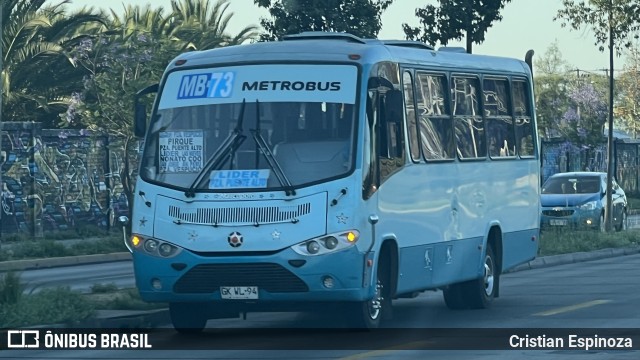 Metrobus  na cidade de La Pintana, Santiago, Metropolitana de Santiago, Chile, por Cristian Espinoza. Número da foto: #11365532.