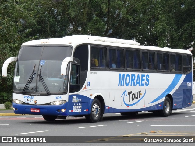 Moraes Tour Viagens 1606 na cidade de Joinville, Santa Catarina, Brasil, por Gustavo Campos Gatti. Número da foto: #11366849.