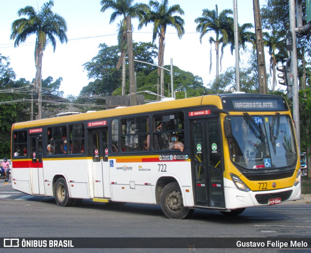 Empresa Metropolitana 722 na cidade de Recife, Pernambuco, Brasil, por Gustavo Felipe Melo. ID da foto: 11364465.