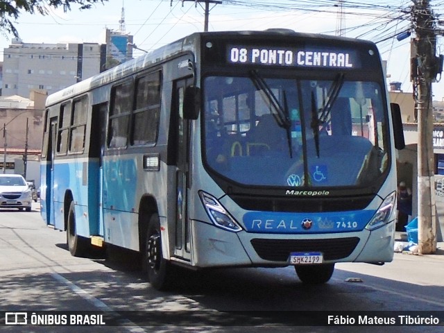 Viação Real - Varginha 7410 na cidade de Varginha, Minas Gerais, Brasil, por Fábio Mateus Tibúrcio. Número da foto: #11363883.