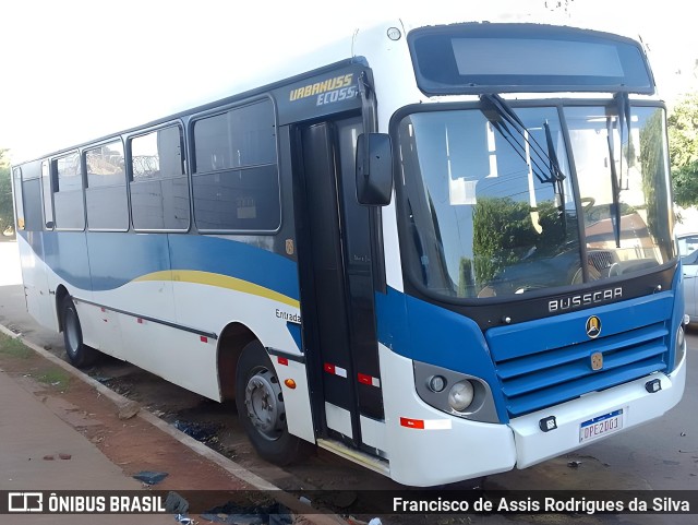 Ônibus Particulares 02 676 na cidade de Rondonópolis, Mato Grosso, Brasil, por Francisco de Assis Rodrigues da Silva. ID da foto: 11367671.