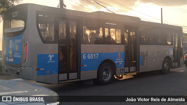 Transwolff Transportes e Turismo 6 6817 na cidade de São Paulo, São Paulo, Brasil, por João Victor Reis de Almeida. Número da foto: #11367527.