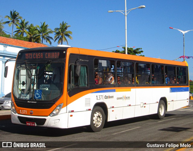 Cidade Alta Transportes 1.371 na cidade de Olinda, Pernambuco, Brasil, por Gustavo Felipe Melo. ID da foto: 11370442.