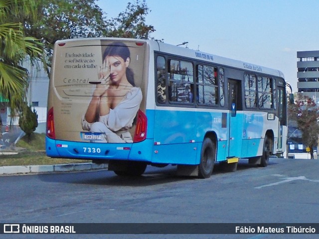 Viação Real - Varginha 7330 na cidade de Varginha, Minas Gerais, Brasil, por Fábio Mateus Tibúrcio. Número da foto: #11370248.
