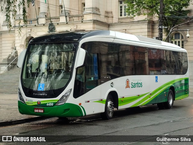 Viação Piracicabana Santos 4490 na cidade de Santos, São Paulo, Brasil, por Guilherme Silva. ID da foto: 11325611.